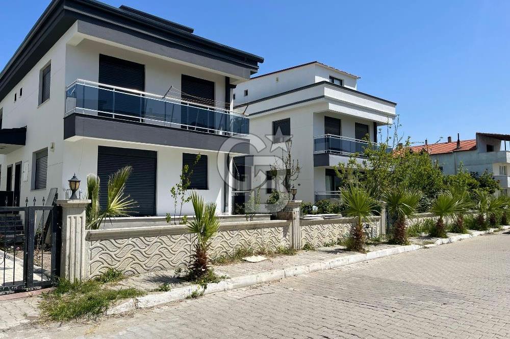 ALİAĞA YENİŞAKRAN SATILIK 2+1 BAHÇELİ DUBLEKS VİLLA