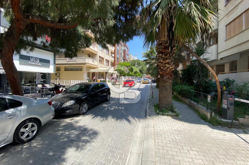 BORNOVA KÜÇÜKPARK'TA DEVREN KİRALIK ATÖLYE
