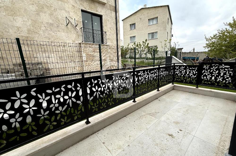 Manisa Yunusemre Gürlede 2+1 Müstakil Satılık Villa