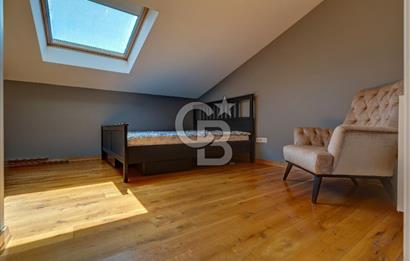 FENERYOLU'NDA BAĞDAT CAD.YAKIN DENİZ MANZARALI 6+2 DUBLEKS DAİRE