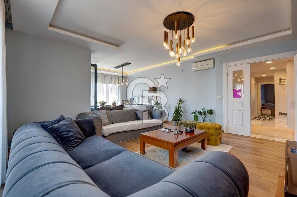FENERYOLU'NDA BAĞDAT CAD.YAKIN DENİZ MANZARALI 6+2 DUBLEKS DAİRE