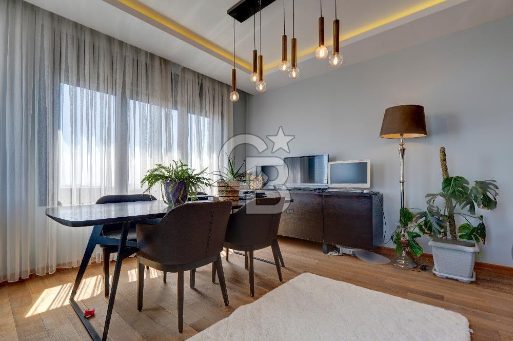 FENERYOLU'NDA BAĞDAT CAD.YAKIN DENİZ MANZARALI 6+2 DUBLEKS DAİRE