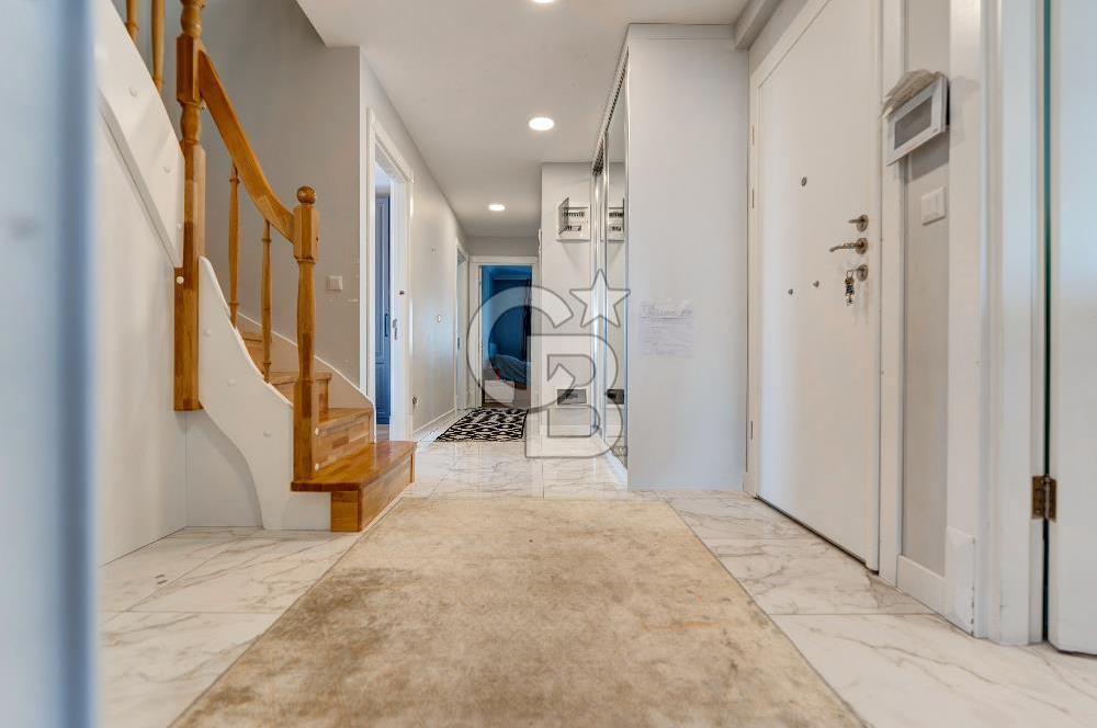 FENERYOLU'NDA BAĞDAT CAD.YAKIN DENİZ MANZARALI 6+2 DUBLEKS DAİRE