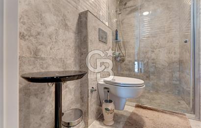 FENERYOLU'NDA BAĞDAT CAD.YAKIN DENİZ MANZARALI 6+2 DUBLEKS DAİRE
