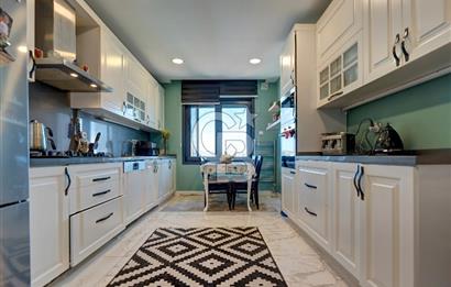 FENERYOLU'NDA BAĞDAT CAD.YAKIN DENİZ MANZARALI 6+2 DUBLEKS DAİRE