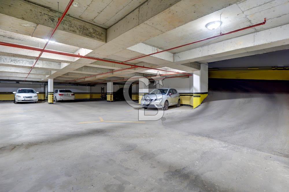 FENERYOLU'NDA BAĞDAT CAD.YAKIN DENİZ MANZARALI 6+2 DUBLEKS DAİRE
