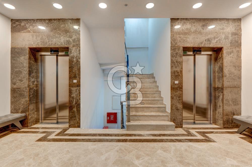 FENERYOLU'NDA BAĞDAT CAD.YAKIN DENİZ MANZARALI 6+2 DUBLEKS DAİRE