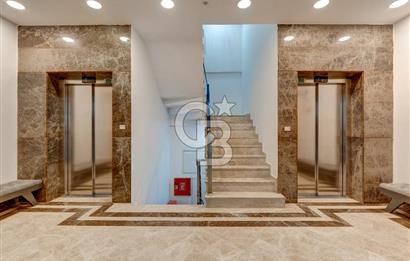 FENERYOLU'NDA BAĞDAT CAD.YAKIN DENİZ MANZARALI 6+2 DUBLEKS DAİRE
