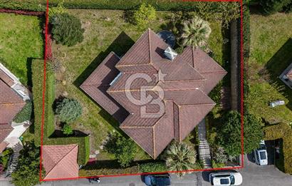 Tepeören Koru Evleri'nde Köşe Parsel, Özel Bahçeli Lüks Villa