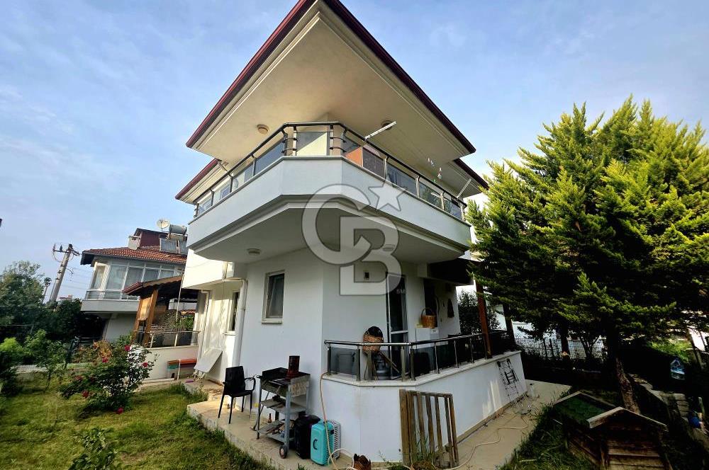 Ayvalık Ali Çetinkaya Mahallesi’nde 3+1 Satılık  Villa
