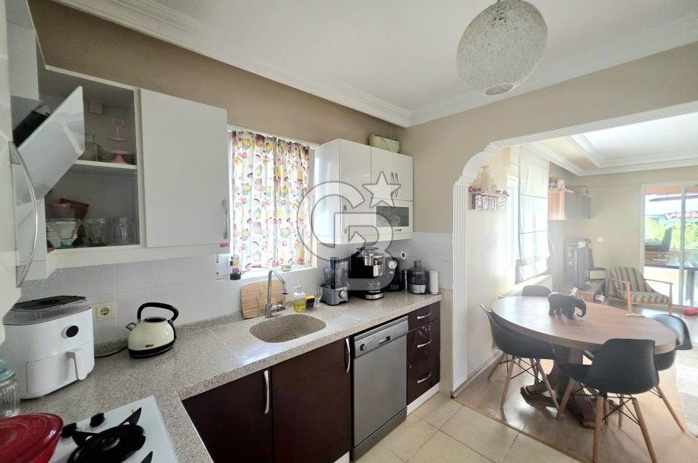 Ayvalık Ali Çetinkaya Mahallesi’nde 3+1 Satılık  Villa