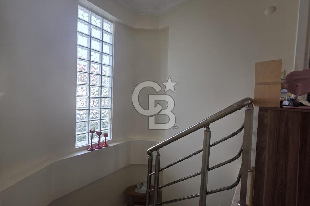 Ayvalık Ali Çetinkaya Mahallesi’nde 3+1 Satılık  Villa