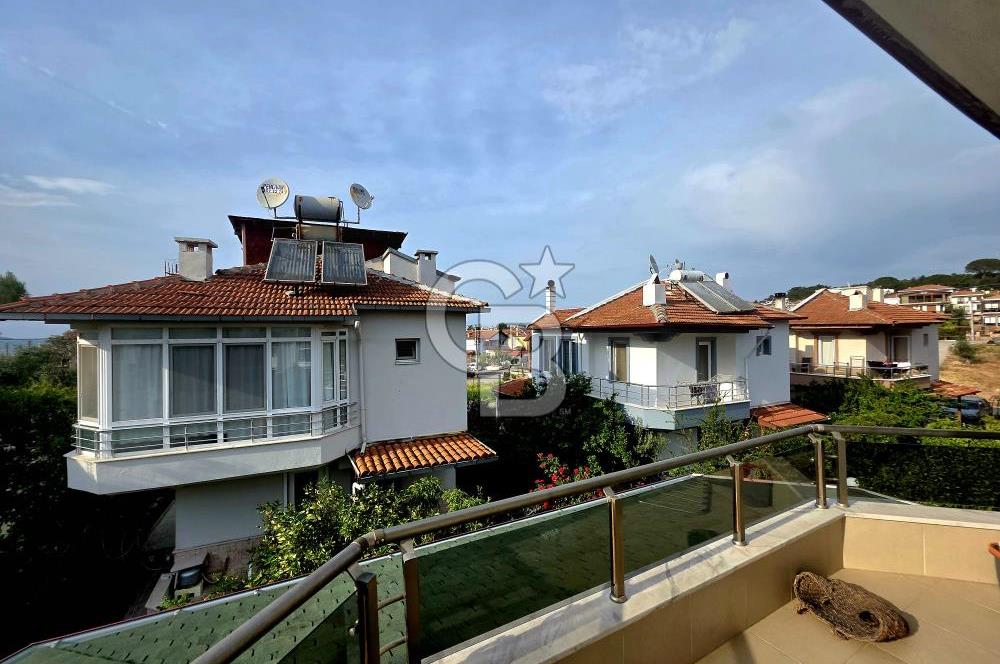 Ayvalık Ali Çetinkaya Mahallesi’nde 3+1 Satılık  Villa