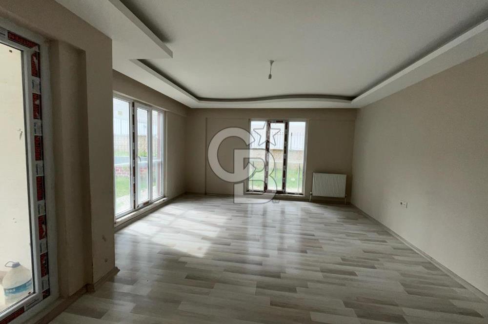 KIZILCIKLI DA 3+1 HAVUZLU SİTE BAHÇE KATI SIFIR SATILIK DAİRE