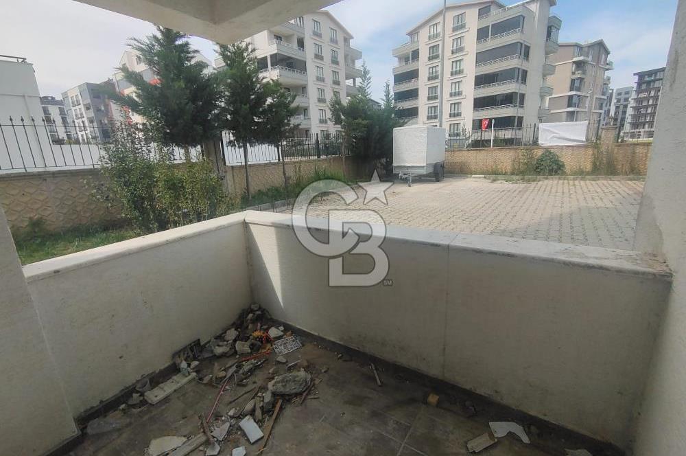 KIZILCIKLI DA 3+1 HAVUZLU SİTE BAHÇE KATI SIFIR SATILIK DAİRE