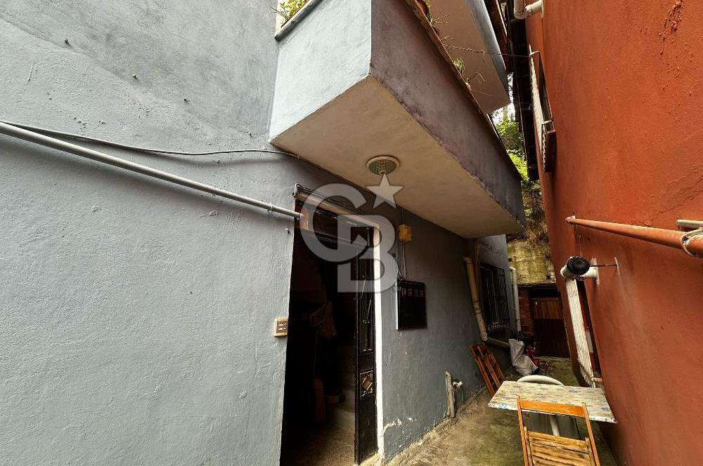 BEYKOZ ÇAMLIBAHÇE'DE  DOĞAYA KOMŞU SATILIK MÜSTAKİL EV 