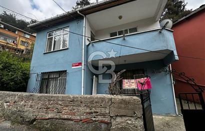 BEYKOZ ÇAMLIBAHÇE'DE  DOĞAYA KOMŞU SATILIK MÜSTAKİL EV 