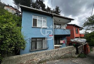 BEYKOZ ÇAMLIBAHÇE'DE  DOĞAYA KOMŞU SATILIK MÜSTAKİL EV 