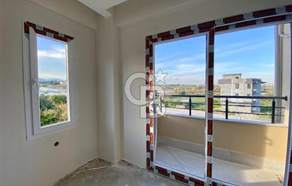 MERSİN MEZİTLİ KUYULUK MAHALLESİ’NDE 2+1 SATILIK DAİRE – ŞEHİR MANZARALI, ÜÇ CEPHELİ