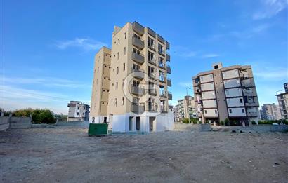 MERSİN MEZİTLİ KUYULUK MAHALLESİ’NDE 2+1 SATILIK DAİRE – ŞEHİR MANZARALI, ÜÇ CEPHELİ