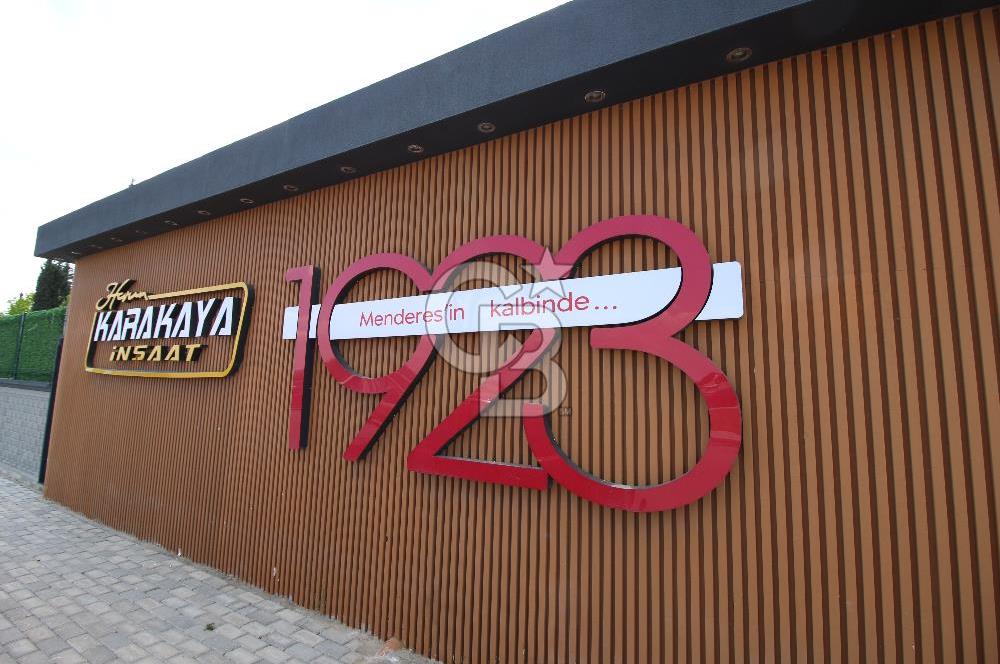 Menderes Cüneytbey Mah. Site İçi 2+1 Arakat Kiralık Daire