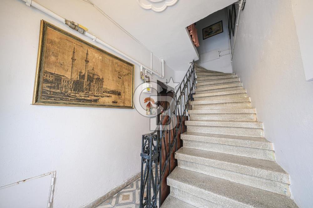 Fırsat Ortaköy'de satılık 3 Katlı Apartman