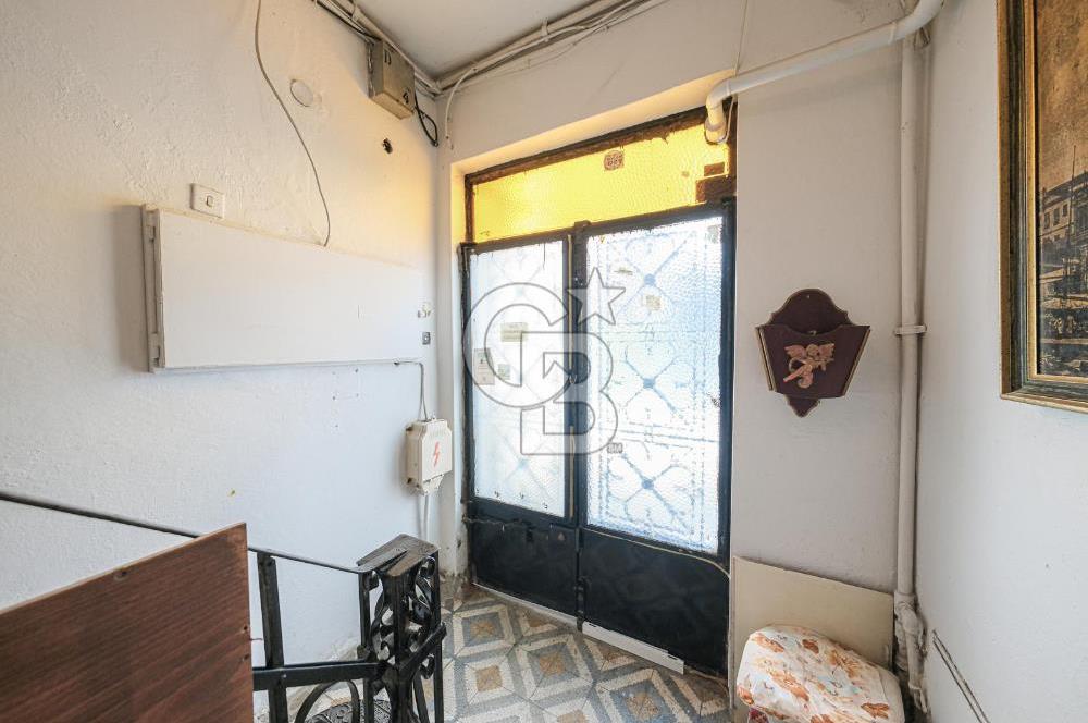 Fırsat Ortaköy'de satılık 3 Katlı Apartman