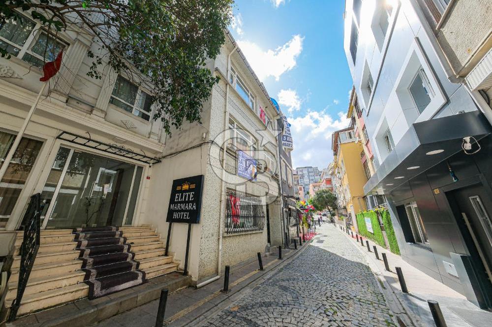 Fırsat Ortaköy'de satılık 3 Katlı Apartman