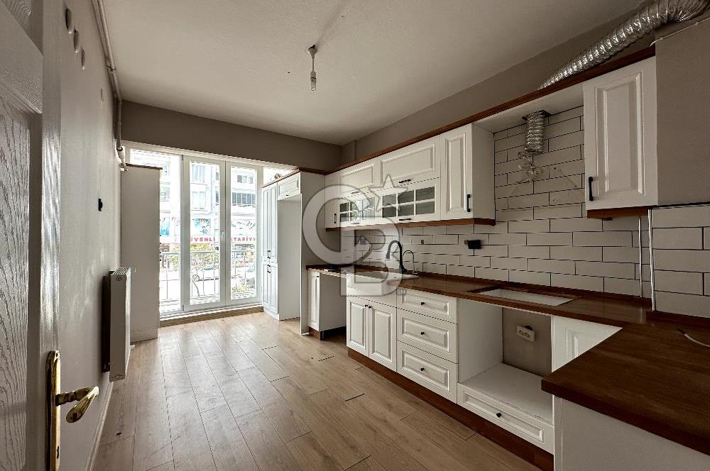 İLKADIM CEDİT MAHALLESİ 100M2 CADDE ÜZERİ 2+1 KİRALIK DAİRE