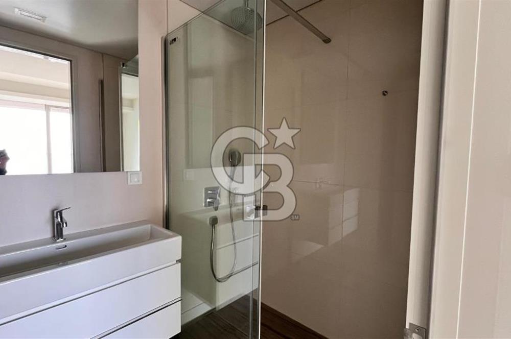 MİSTRAL REZİDANS'DA SATILIK KÖRFEZ MANZARALI 3+1 DAİRE