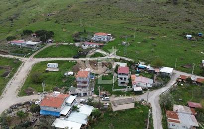 ALİAĞA ÇALTILIDERE'DE KÖY İÇERİSİNDE (250M2) SATILIK İMARLI ARSA