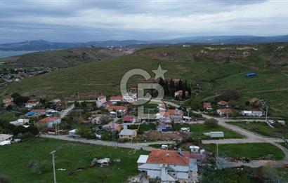 ALİAĞA ÇALTILIDERE'DE KÖY İÇERİSİNDE (250M2) SATILIK İMARLI ARSA