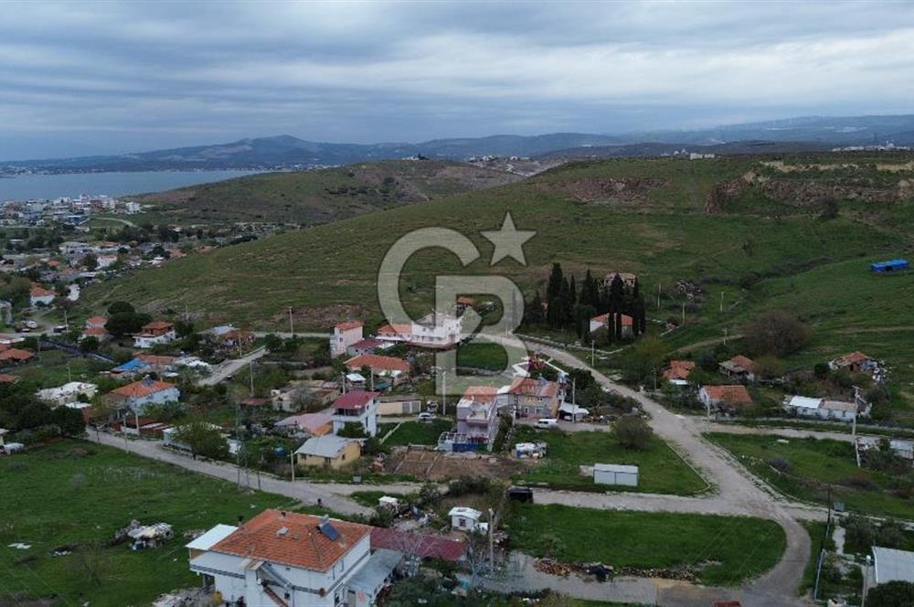 ALİAĞA ÇALTILIDERE'DE KÖY İÇERİSİNDE (250M2) SATILIK İMARLI ARSA