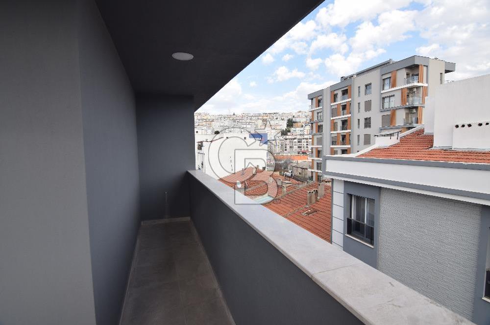 Çiğli de Satılık Geniş 3+1 dubleks daire
