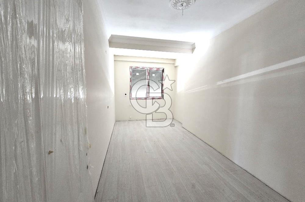HAVUZLU SİTEDE GENİŞ TİP 2+1 KÖŞE KONUMLU SATILIK DAİRE