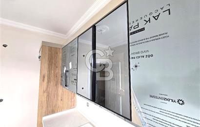 HAVUZLU SİTEDE GENİŞ TİP 2+1 KÖŞE KONUMLU SATILIK DAİRE