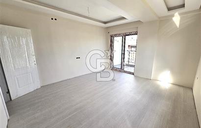 HAVUZLU SİTEDE GENİŞ TİP 2+1 KÖŞE KONUMLU SATILIK DAİRE