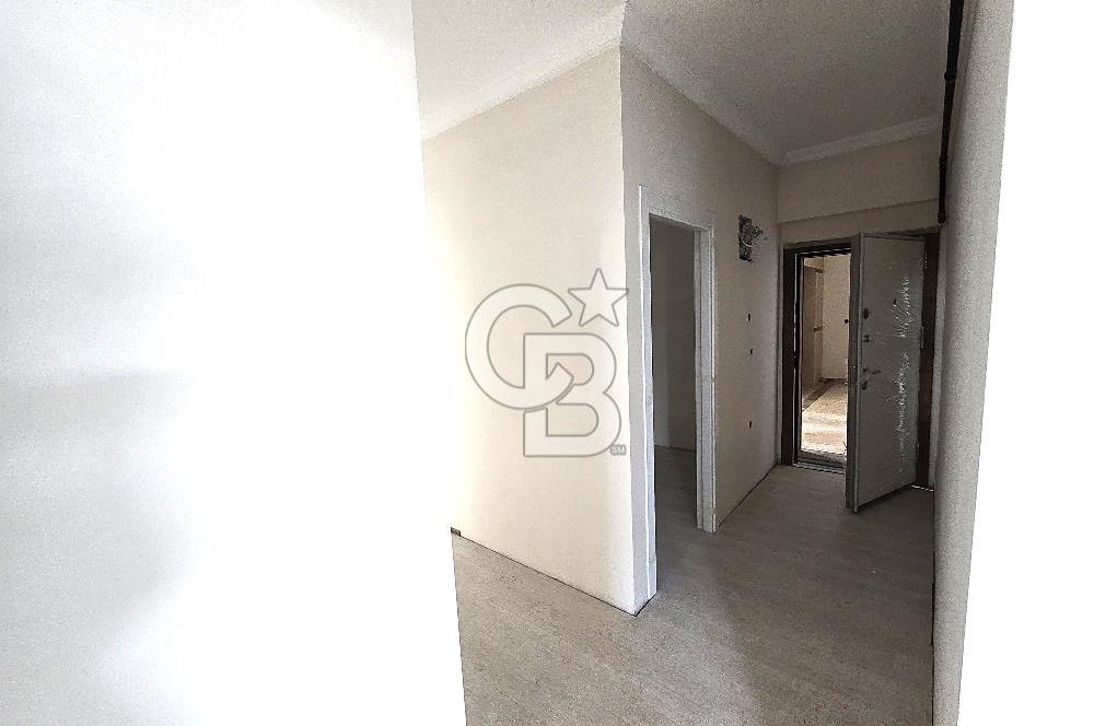 HAVUZLU SİTEDE GENİŞ TİP 2+1 KÖŞE KONUMLU SATILIK DAİRE