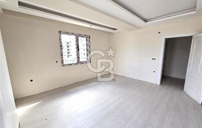 HAVUZLU SİTEDE GENİŞ TİP 2+1 KÖŞE KONUMLU SATILIK DAİRE