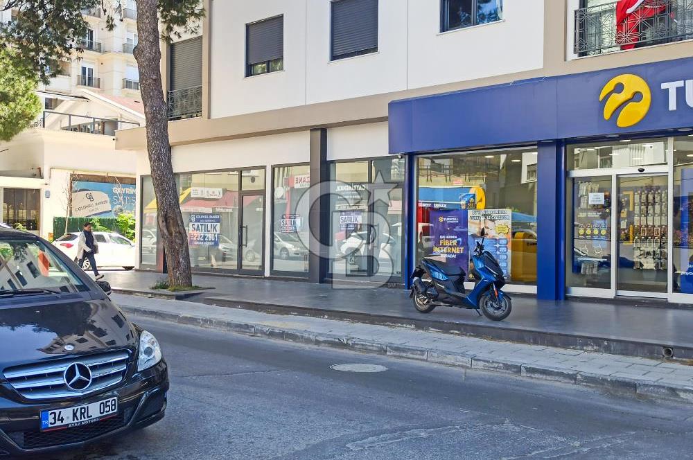 MİNİBÜS CAD. ÜZERİNDE, MÜKEMMEL KONUMDA , 16 M CEPHELİ , 97 m2