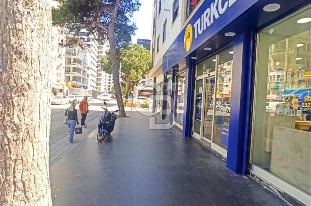 MİNİBÜS CAD. ÜZERİNDE, MÜKEMMEL KONUMDA , 16 M CEPHELİ , 97 m2