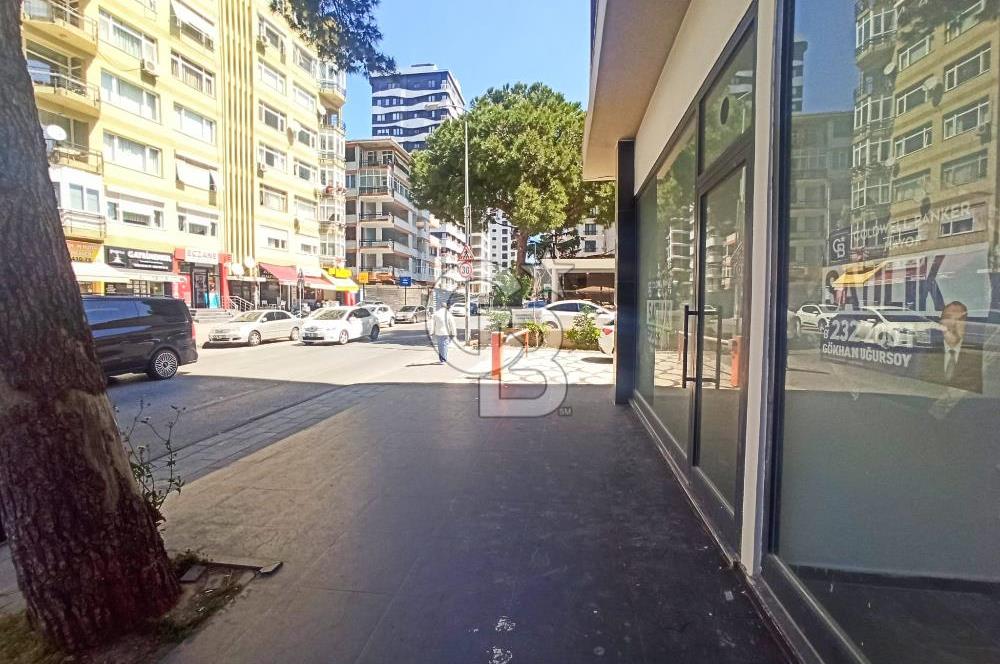 MİNİBÜS CAD. ÜZERİNDE, MÜKEMMEL KONUMDA , 16 M CEPHELİ , 97 m2