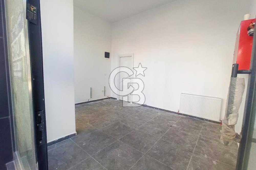 MİNİBÜS CAD. ÜZERİNDE, MÜKEMMEL KONUMDA , 16 M CEPHELİ , 97 m2