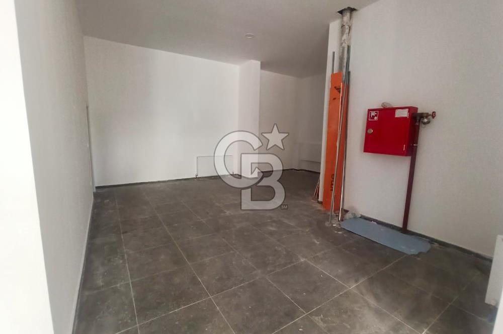 MİNİBÜS CAD. ÜZERİNDE, MÜKEMMEL KONUMDA , 16 M CEPHELİ , 97 m2