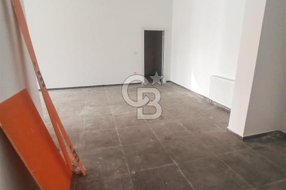 MİNİBÜS CAD. ÜZERİNDE, MÜKEMMEL KONUMDA , 16 M CEPHELİ , 97 m2