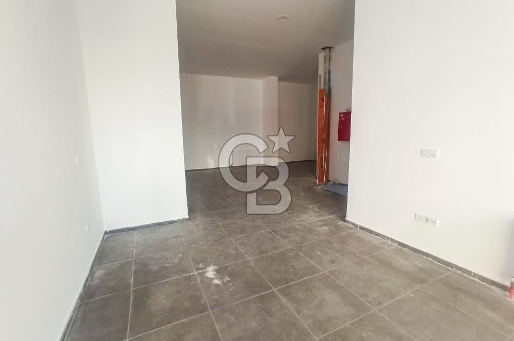 MİNİBÜS CAD. ÜZERİNDE, MÜKEMMEL KONUMDA , 16 M CEPHELİ , 97 m2