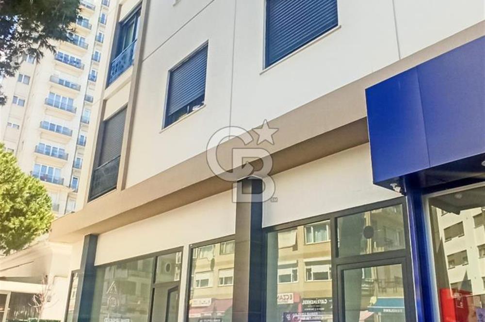 MİNİBÜS CAD. ÜZERİNDE, MÜKEMMEL KONUMDA , 16 M CEPHELİ , 97 m2