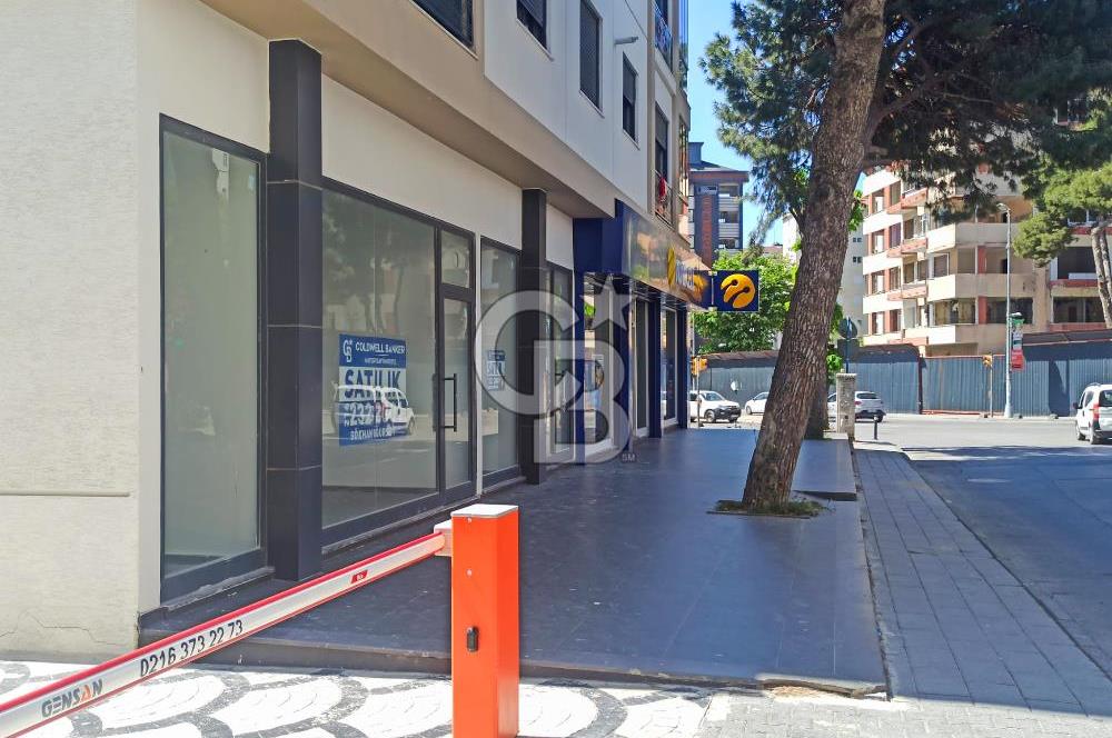 MİNİBÜS CAD. ÜZERİNDE, MÜKEMMEL KONUMDA , 16 M CEPHELİ , 97 m2