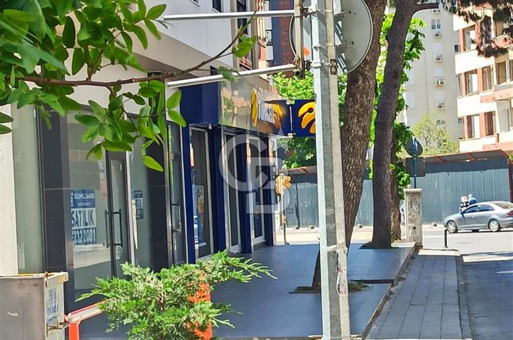 MİNİBÜS CAD. ÜZERİNDE, MÜKEMMEL KONUMDA , 16 M CEPHELİ , 97 m2