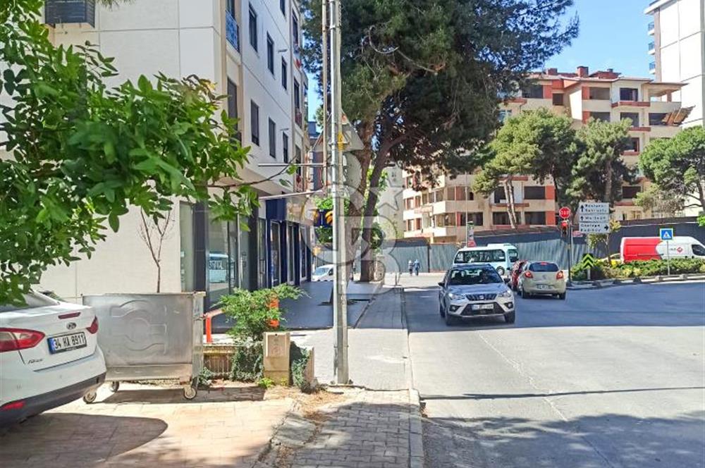 MİNİBÜS CAD. ÜZERİNDE, MÜKEMMEL KONUMDA , 16 M CEPHELİ , 97 m2